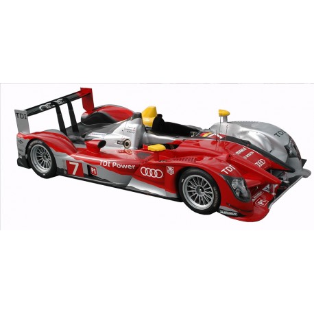 1:24 Audi R15 Plus Le Mans 2010 model kit car